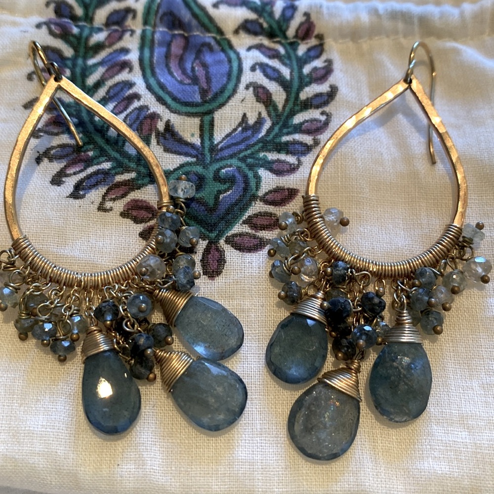 Elegant Goddess Earrings